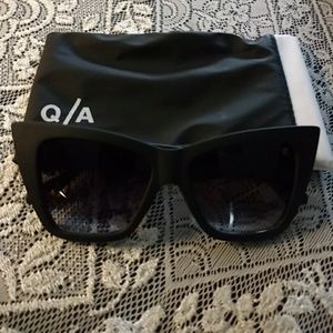 Quay sunglasses... gorgeous- just in time for summ
